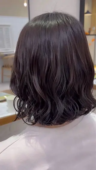 ミディアム パーマ コテ巻き風パーマ✨ かつみのヘアスタイル