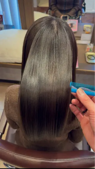 ロング MARSHFLAG所属・髪質改善 高橋 侑揮のヘアスタイル