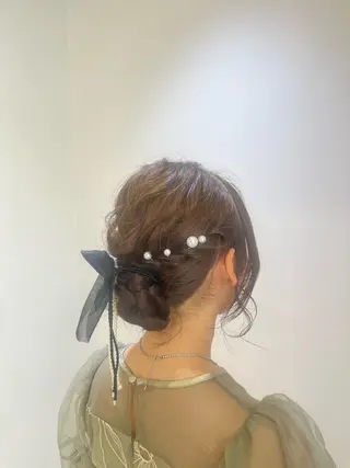 セミロング ヘアアレンジ ブリーチカラー特化 美容師/𝕐𝕌𝕀のヘアスタイル