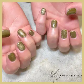 カラー ネイル Elegancia. Hiromiのネイルデザイン