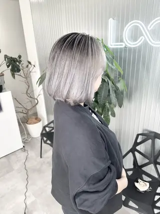 ショート カラー LOOP hairのヘアスタイル