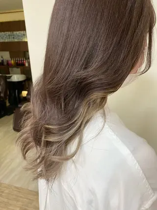 カラー SALOWIN栄 高須大貴のヘアスタイル