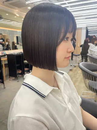 ショート オリーブベージュ/シ ョートボブたまき🧡のヘアスタイル