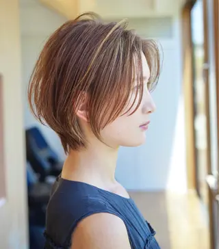 ショート ナガス カズアキのヘアスタイル