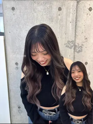 ロング NENE💖ブリーチ 無しダブルカラーのヘアスタイル