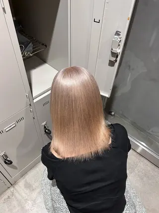 カラー 透明感ベージュ🤎 ナチュラルレイヤーのヘアスタイル