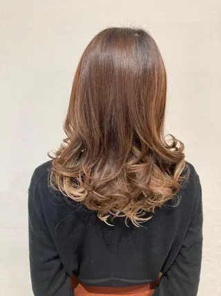 セミロング 坂上 晴日のヘアスタイル