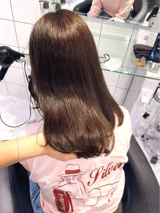 セミロング カラー 表参道♡暗髪♡ 艶カラー♡アユミのヘアスタイル
