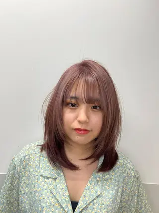 ミディアム カラー 顔まわりの神様✨ 透明感カラー藤嶋秀幸のヘアスタイル