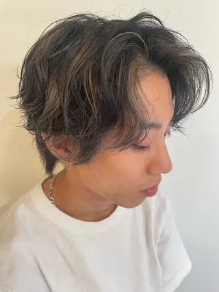 カラー ブリーチカラー🎀 韓国風/寺門美優のヘアスタイル