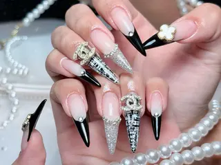 ネイル Eli Nails 新宿のネイルデザイン
