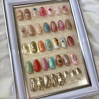 ネイル 西岡 杏のネイルデザイン