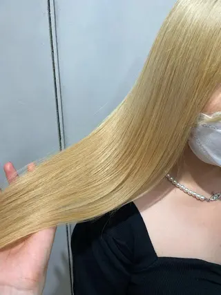 ロング カラー 🔷ダブルカラーハイ トーン🔷櫻井走のヘアスタイル