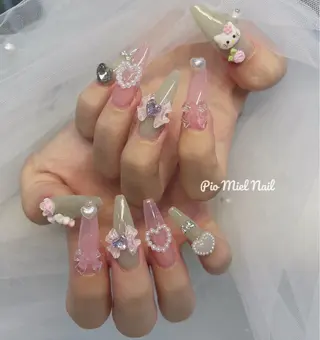 ロング Pio Mielのネイルデザイン