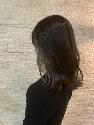 ミディアム カラー ✄折橋 彩花🐶🍑のヘアスタイル