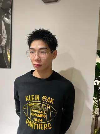 ショート 本多 伸丞のヘアスタイル