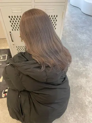 ミディアム カラー 岩戸 新のヘアスタイル