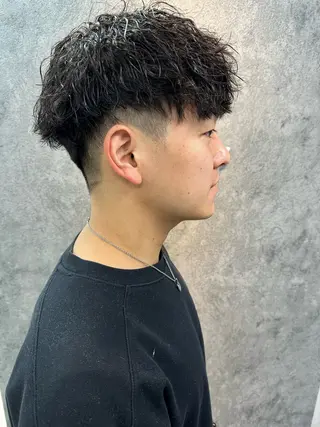 メンズ Noyヨシモト ヒロトのヘアスタイル