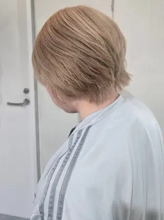 ショート カラー JESTER 烏丸御池のヘアスタイル