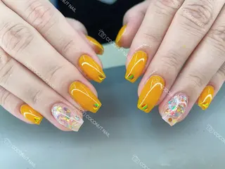 ネイル 神田 ココナッツのネイルデザイン