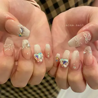 ネイル Nailist Ainaのネイルデザイン