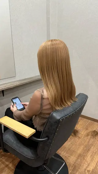 ロング カラー 鵜飼 真伍のヘアスタイル