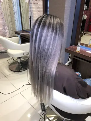 ロング カラー LOOP hairのヘアスタイル