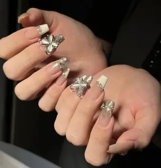 ネイル Queens ciciのネイルデザイン