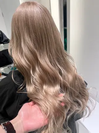 カラー 🌈 YUUNA🌈のヘアスタイル