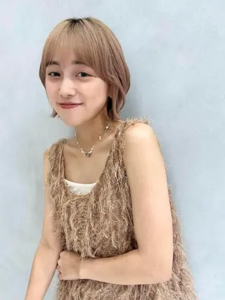 ショート 🤎韓国ヘア ベージュ まゆか🤎のヘアスタイル