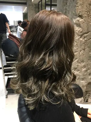 ミディアム カラー 髪質改善ULTOWA ✨松井 美幸のヘアスタイル