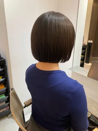 ショート ✨色持ちの良い艶 カラー✨蟹江真世のヘアスタイル