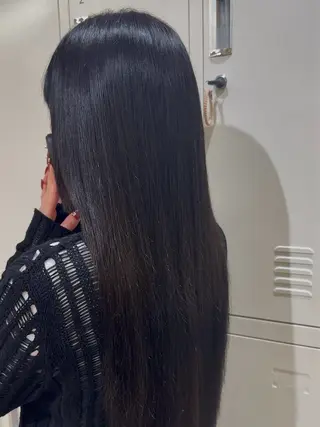 ロング カラー オタク美容師☃️🩵 ヘアアレンジ/暗髪のヘアスタイル