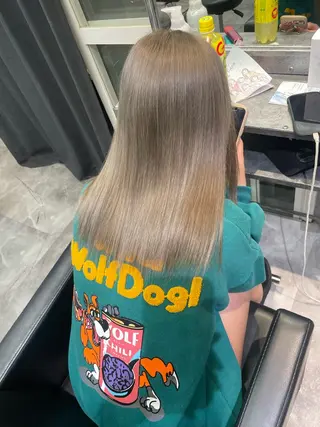 カラー mimiiy fukaのヘアスタイル