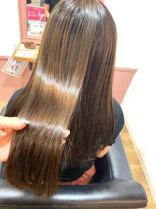 ロング JILL ユキのヘアスタイル