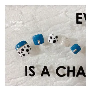 ショート ネイル 👑enen style👑のネイルデザイン