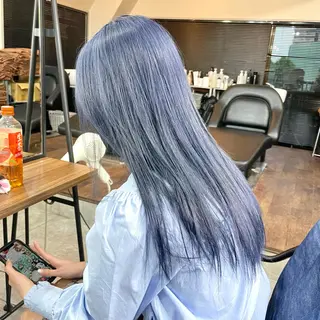 ミディアム カラー パーマ ヘアアレンジ メンズ キッズ ネイル マツエク・マツパ アイブロウ 切りっぱなしヘアボブ ミディアムヘアRYOのヘアスタイル