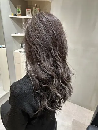 ロング カラー 大和市の白髪ぼかし 職人￤柳川拓哉のヘアスタイル