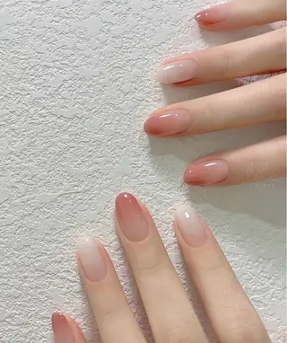 ネイル Emi⭐️⭐️ 上野店のネイルデザイン