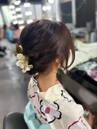 ヘアアレンジ KISSSWAN Remiのヘアスタイル