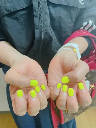 ネイル mogunail &blowのネイルデザイン