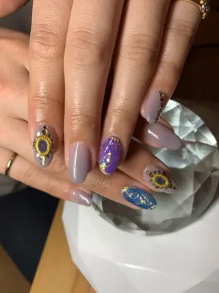 ネイル LAVISH nail salonのネイルデザイン