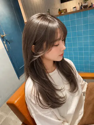 ロング 🐻結んでも可愛い hair EMI🐻のヘアスタイル