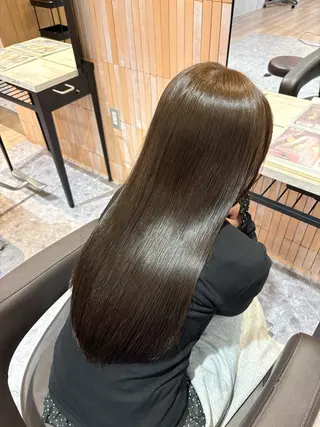 ロング 透明感/顔周りカット /レイヤー/岡本のヘアスタイル