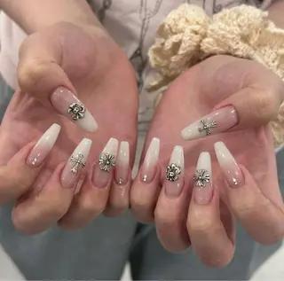 ネイル RINN ANA.CHUOのネイルデザイン