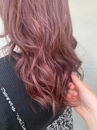 ロング ︎︎🧸 ユリ ︎︎🧸のヘアスタイル
