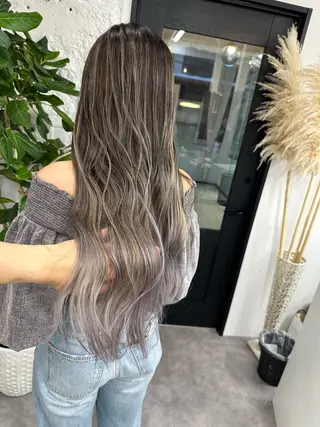 ロング カラー ヘアアレンジ 久米 治仁のヘアスタイル
