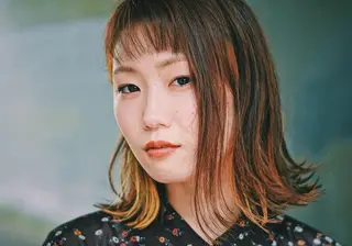 ミディアム コウノス マサコのヘアスタイル