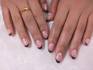 ネイル はばすみれ🎀ﾈｲﾙ 光ﾌｪｲｼｬﾙ ﾍｱのネイルデザイン