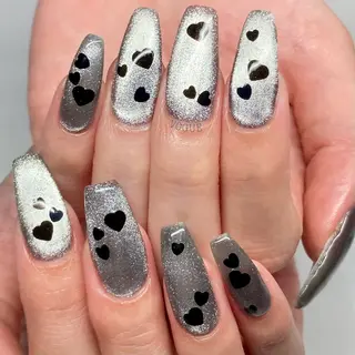 ネイル VOGUE ×SWANのネイルデザイン